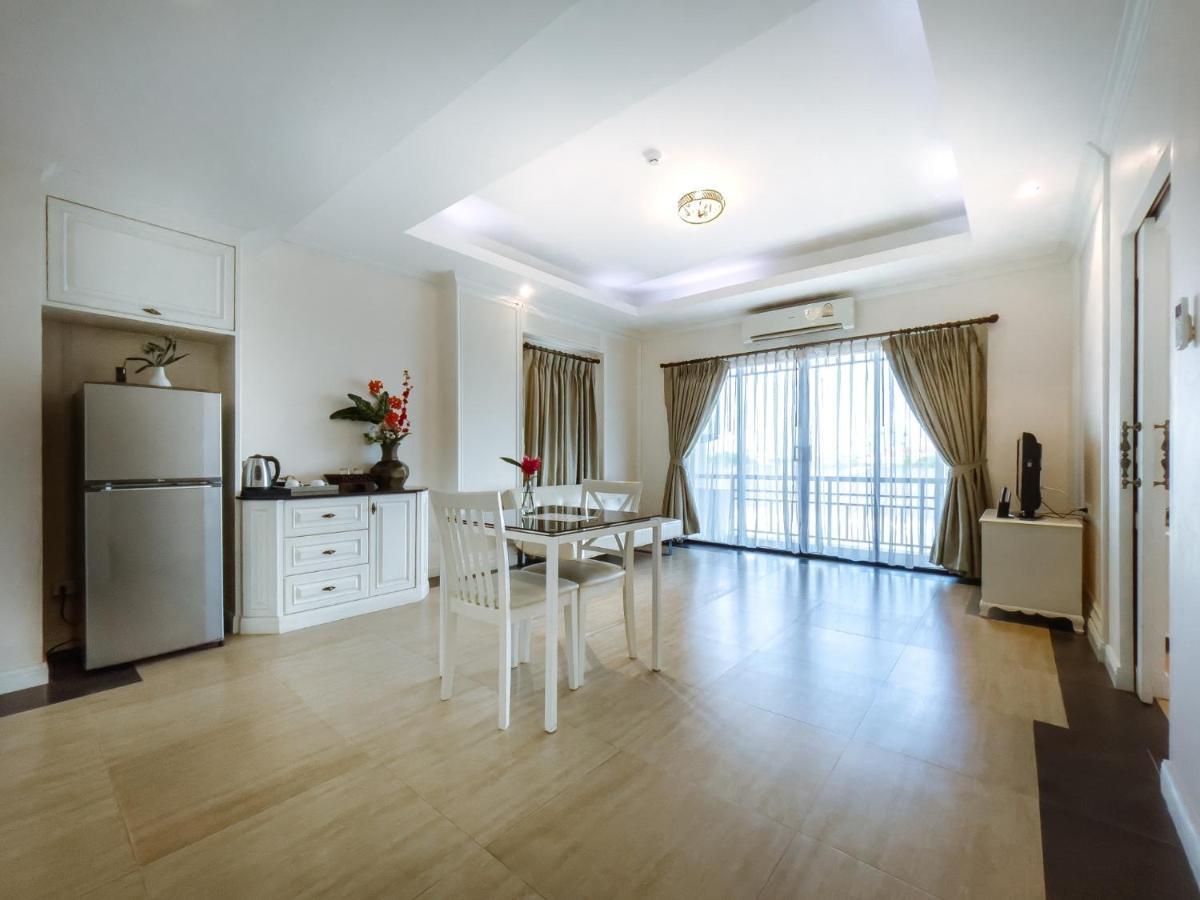 Royal Nakhara Hotel And Convention Centre Nong Khai Buitenkant foto
