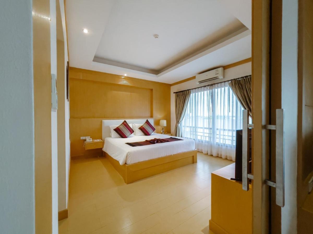 Royal Nakhara Hotel And Convention Centre Nong Khai Buitenkant foto